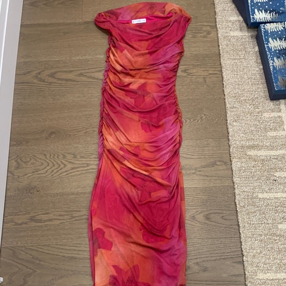 Mango Dresses & Skirts - Mango Strapless Pink and Orange Dress